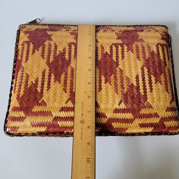 Vintage Woven Diamond Pattern Rattan Zip Clutch Purse Glossy Boho Coastal Retro - Picture 7 of 9